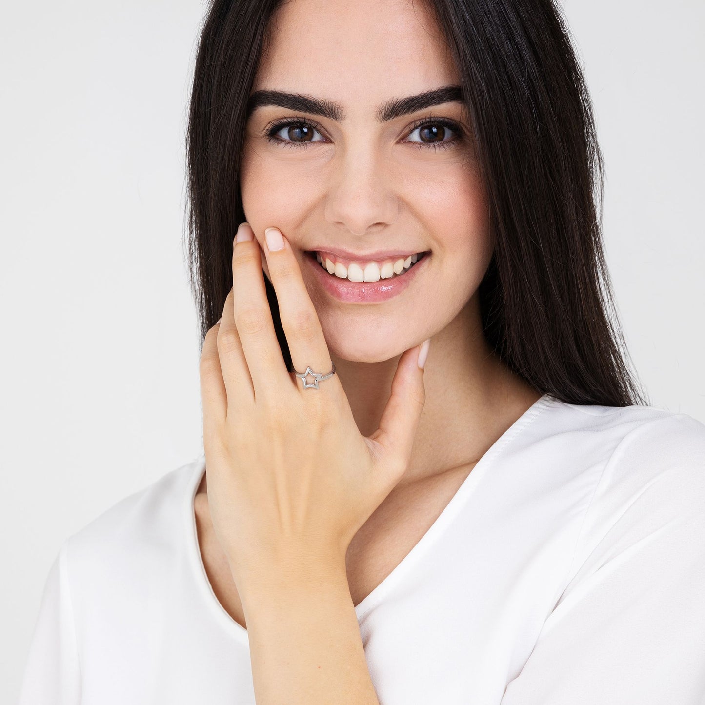 FRAUENSTAHLRING MIT HOHLEM STERN