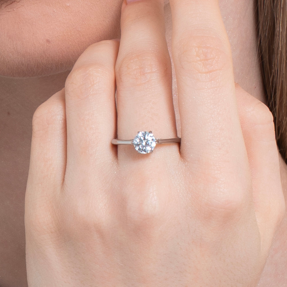 ANELLO DONNA IN ACCIAIO CON CRISTALLO BIANCO - TAGLIA 12