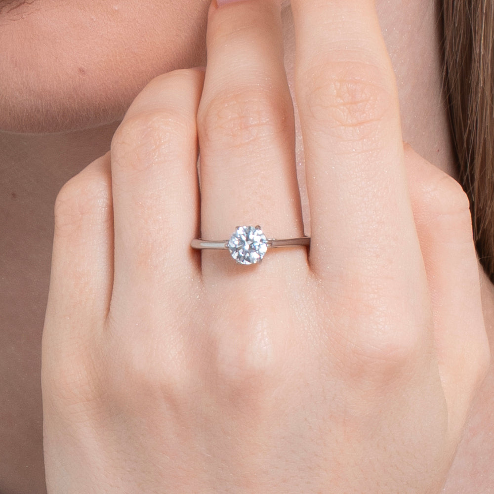 ANELLO DONNA IN ACCIAIO CON CRISTALLO BIANCO - TAGLIA 18