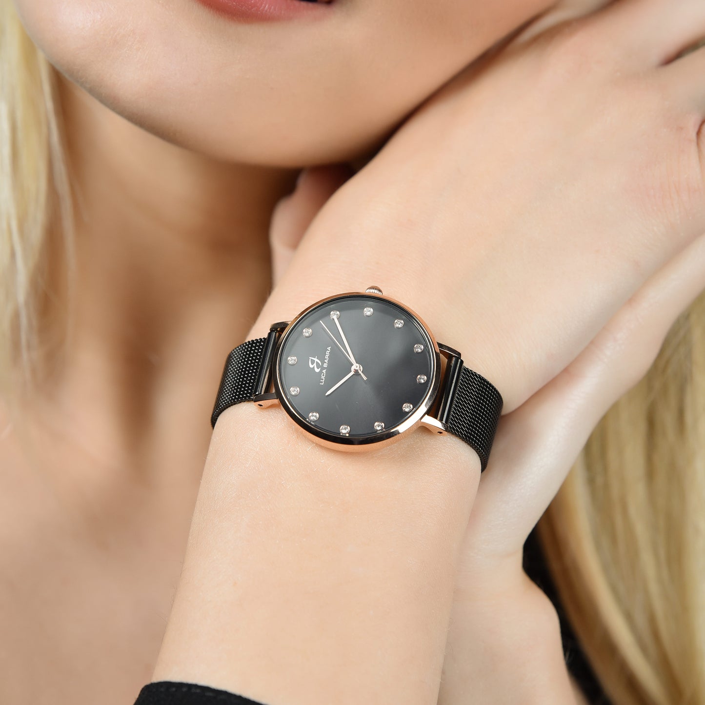 DAMENUHR MIT ROSA STAHLGEHÄUSE