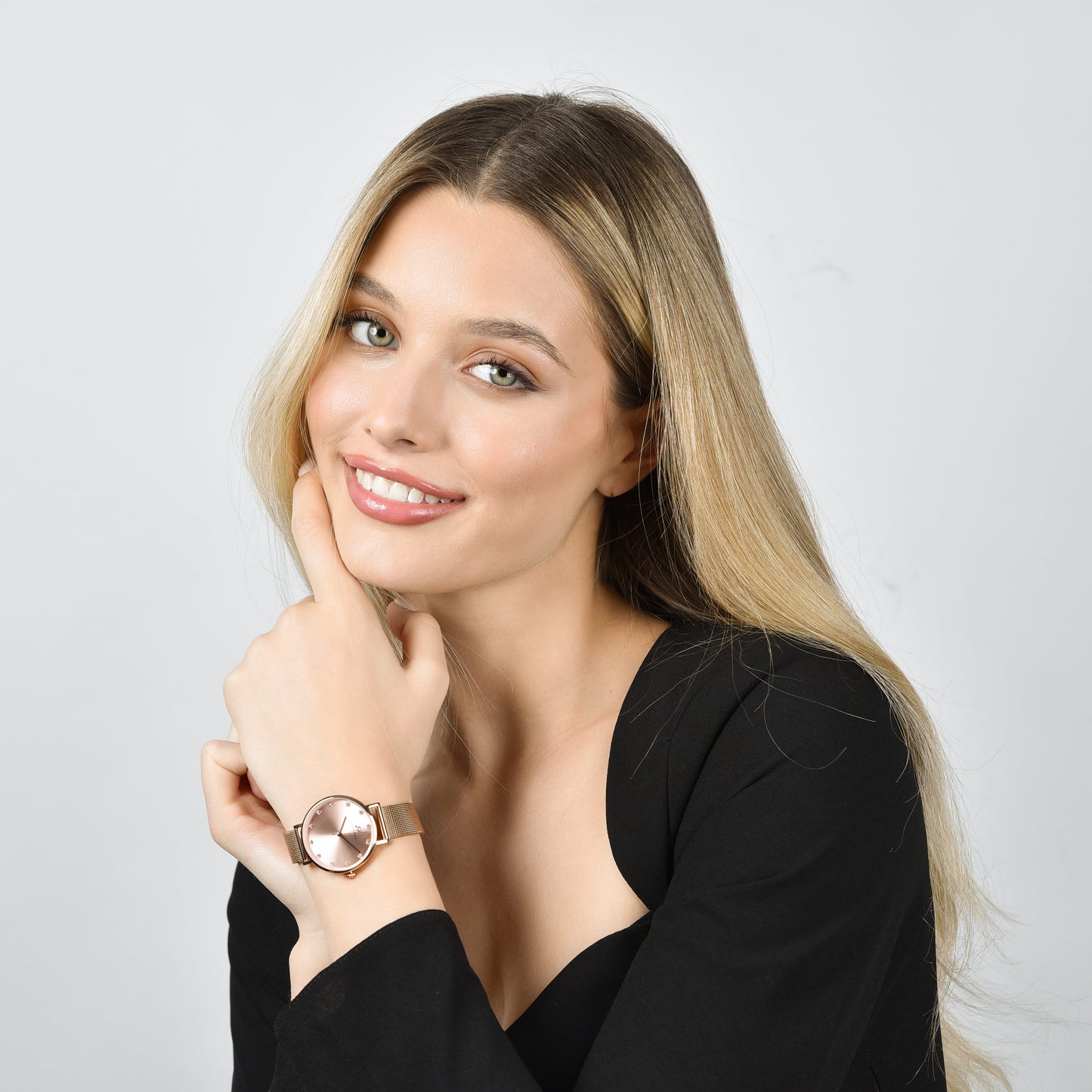 DAMENUHR MIT ROSA STAHLGEHÄUSE