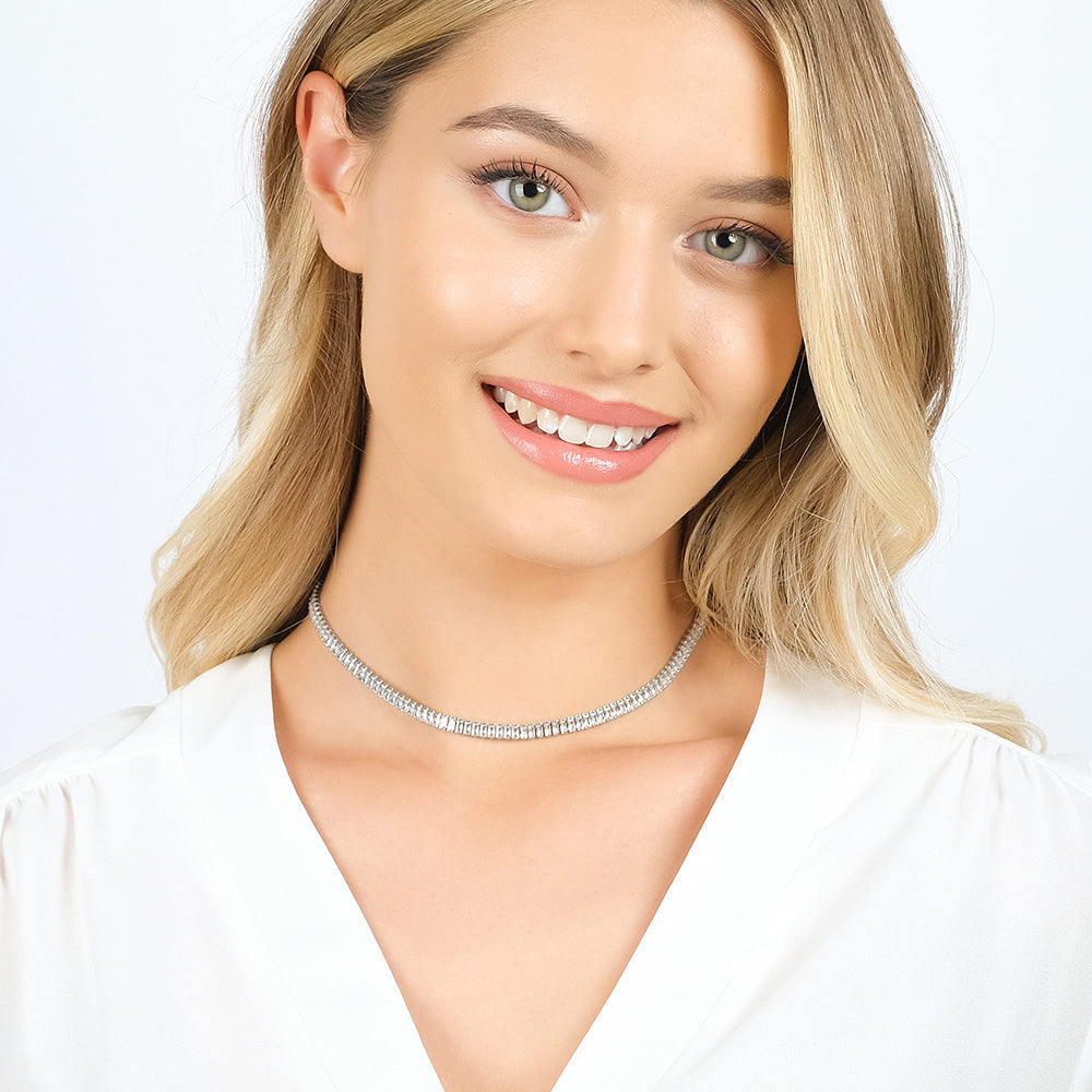 DAMEN-TENNIS-HALSKETTE AUS STAHL MIT WEISSEN BAGUETTE-KRISTALLEN