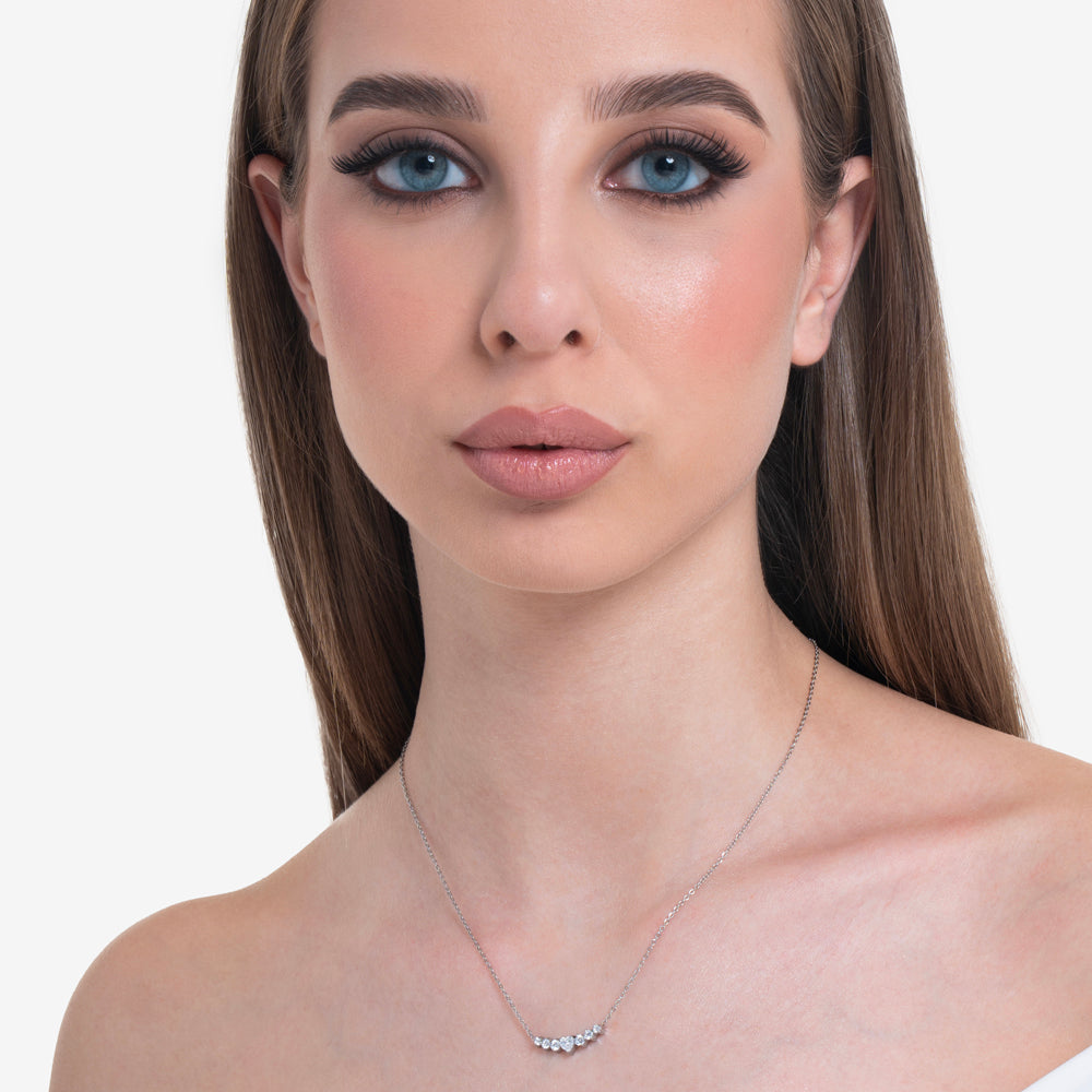 DAMEN-STAHLHALSKETTE MIT HERZ UND WEISSEN KRISTALLEN