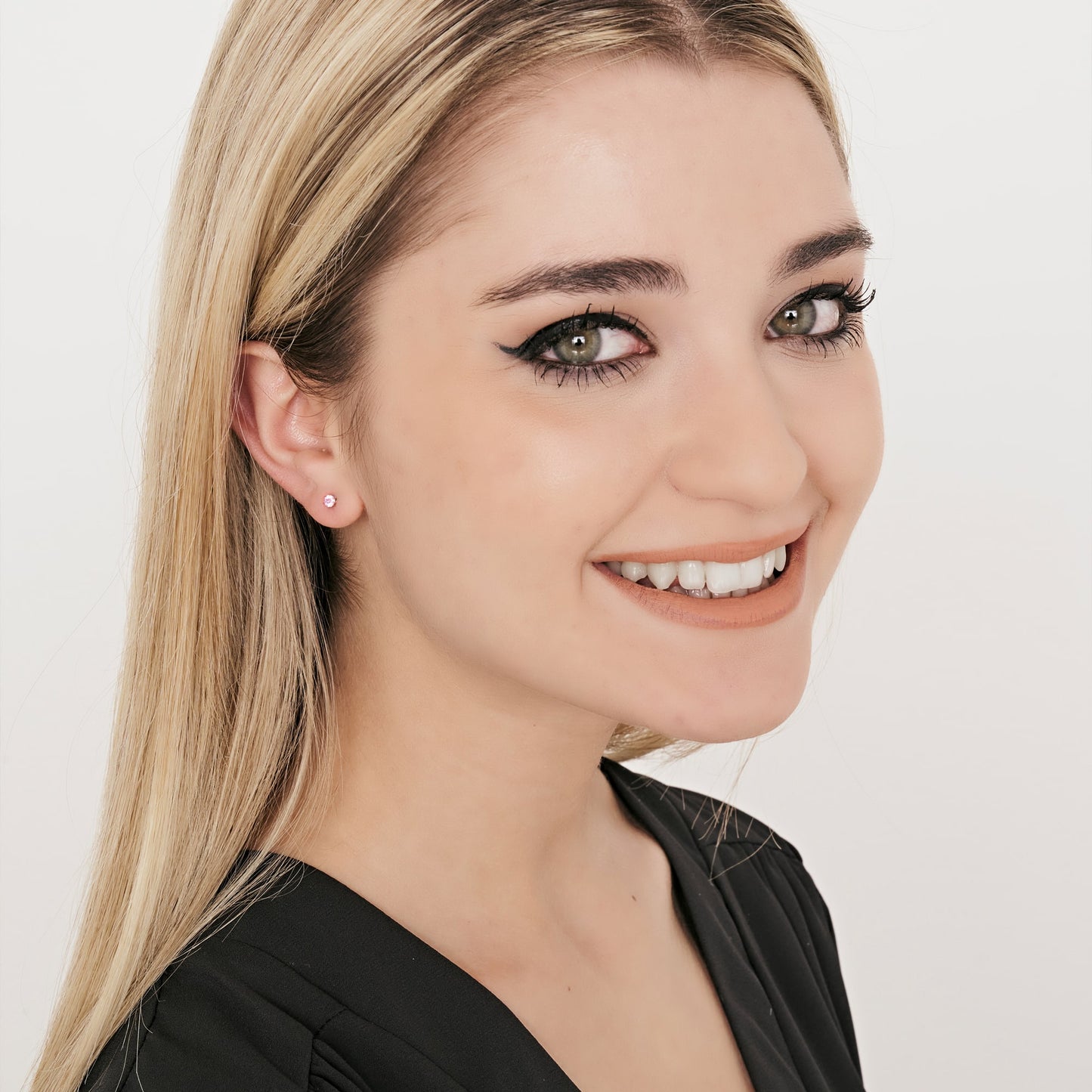 MONO-POINT LIGHT OHRRING AUS STAHL MIT ROSA KRISTALL