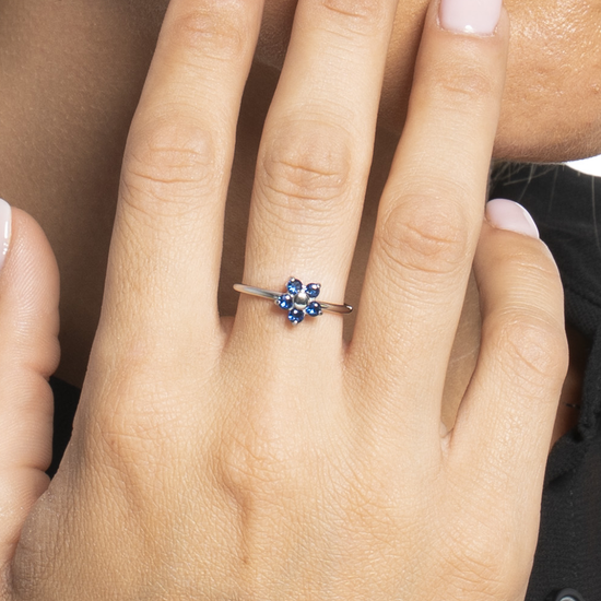 ANELLO DONNA IN ACCIAIO CON FIORE E ZIRCONI BLU