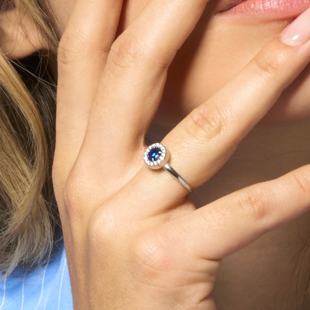 ANELLO DONNA IN ACCIAIO CON ELEMENTO CON ZIRCONI BLU E BIANCHI