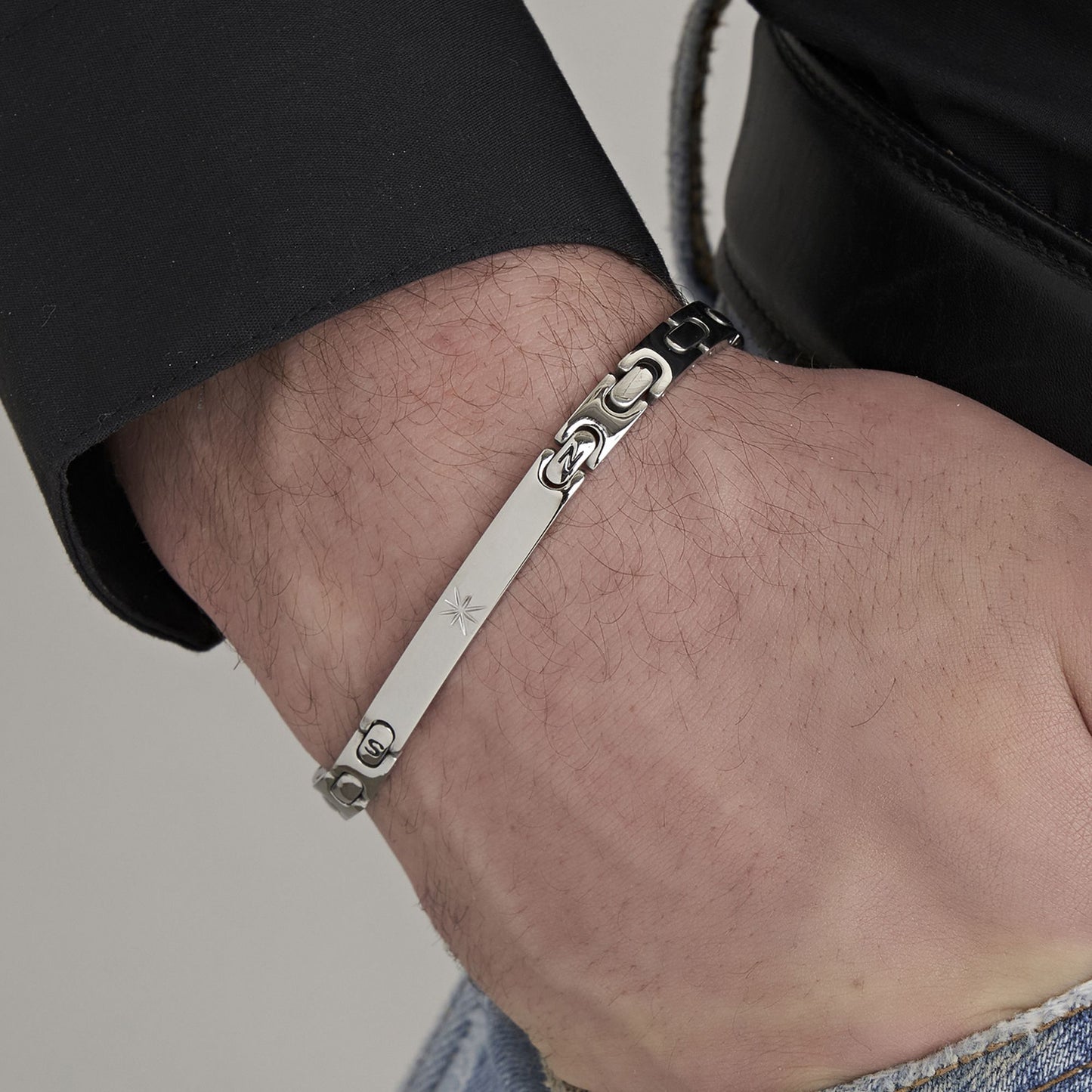 BRACELET FÜR MÄNNER IN STEEL PINK DER WINDE Luca Barra