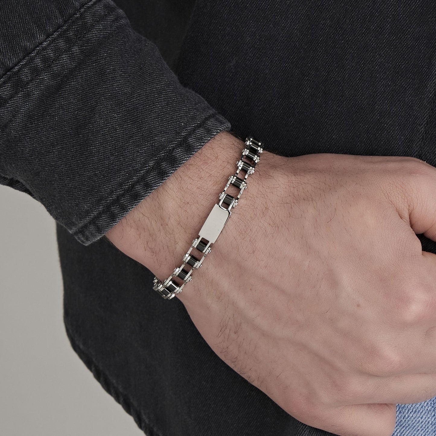 MANN CYLINK CHAIN IN STEEL IP BLACK BRACELET Luca Barra