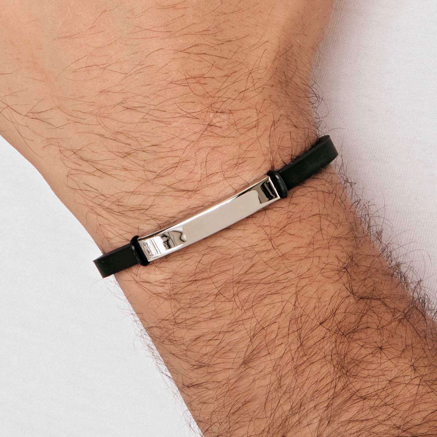 BRACCIALE UOMO IN SILICONE NERO CON PIASTRA IN ACCIAIO