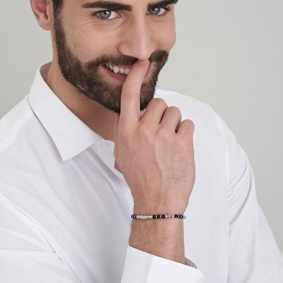 HERREN STAHLARMBAND MIT SCHWARZEM ACHAT