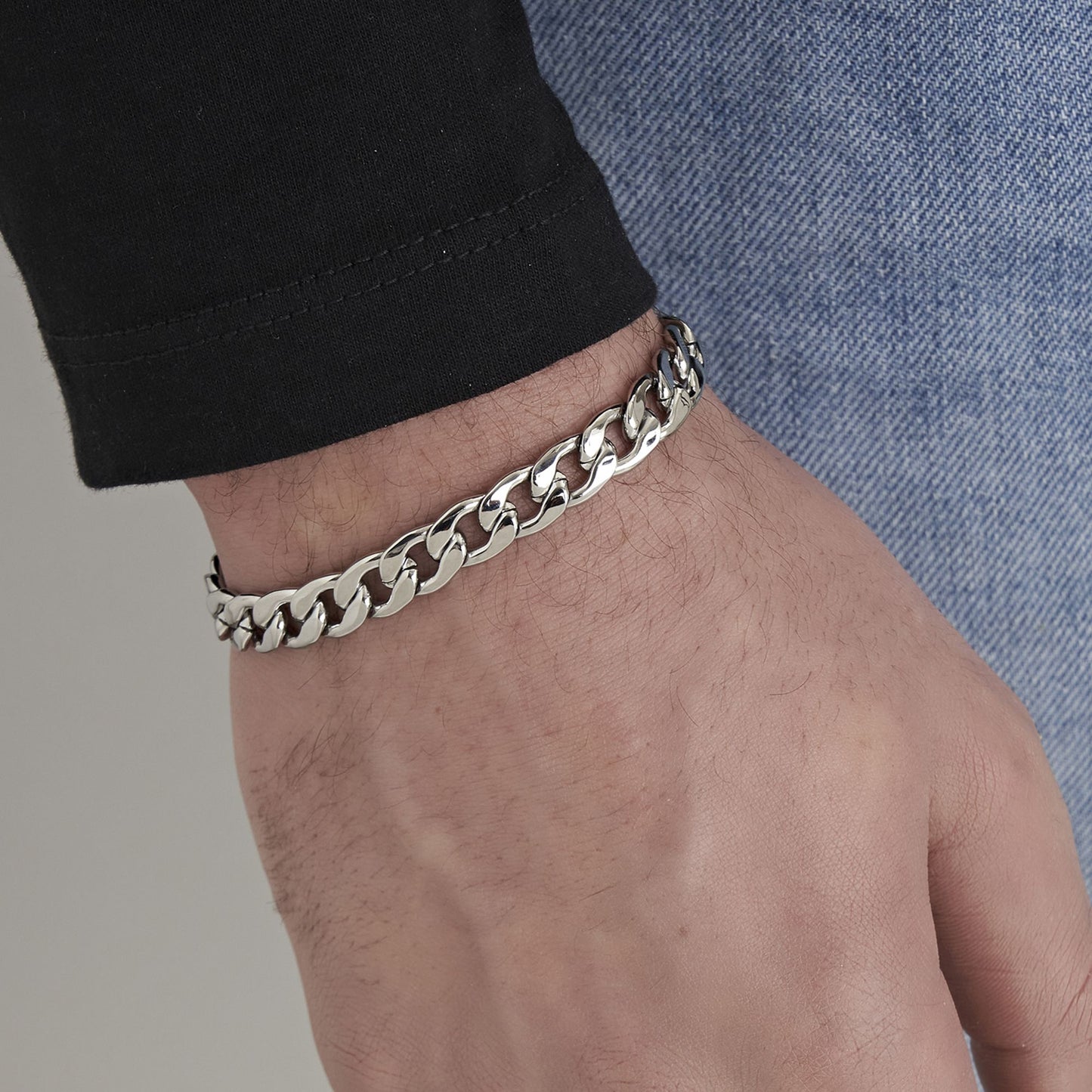 HERRENARMBAND AUS STAHLGEWEBE