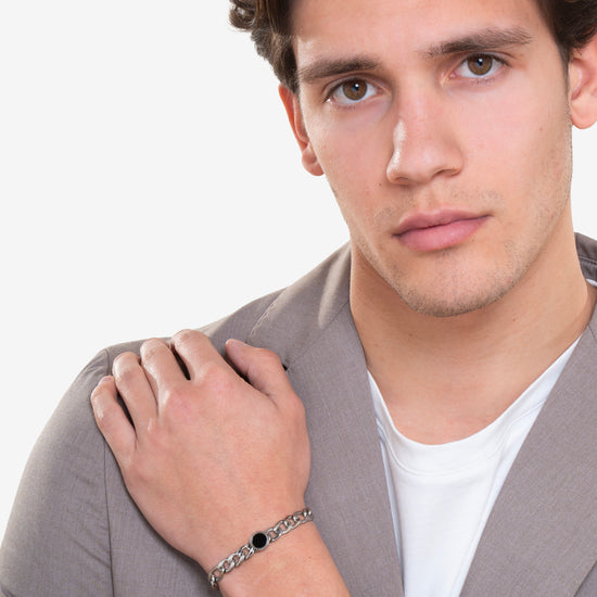 HERREN STAHLARMBAND MIT SCHWARZEM ACHAT