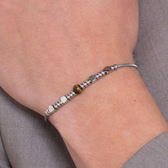 HERRENARMBAND AUS STAHL MIT TIGERAUGENSTEINEN