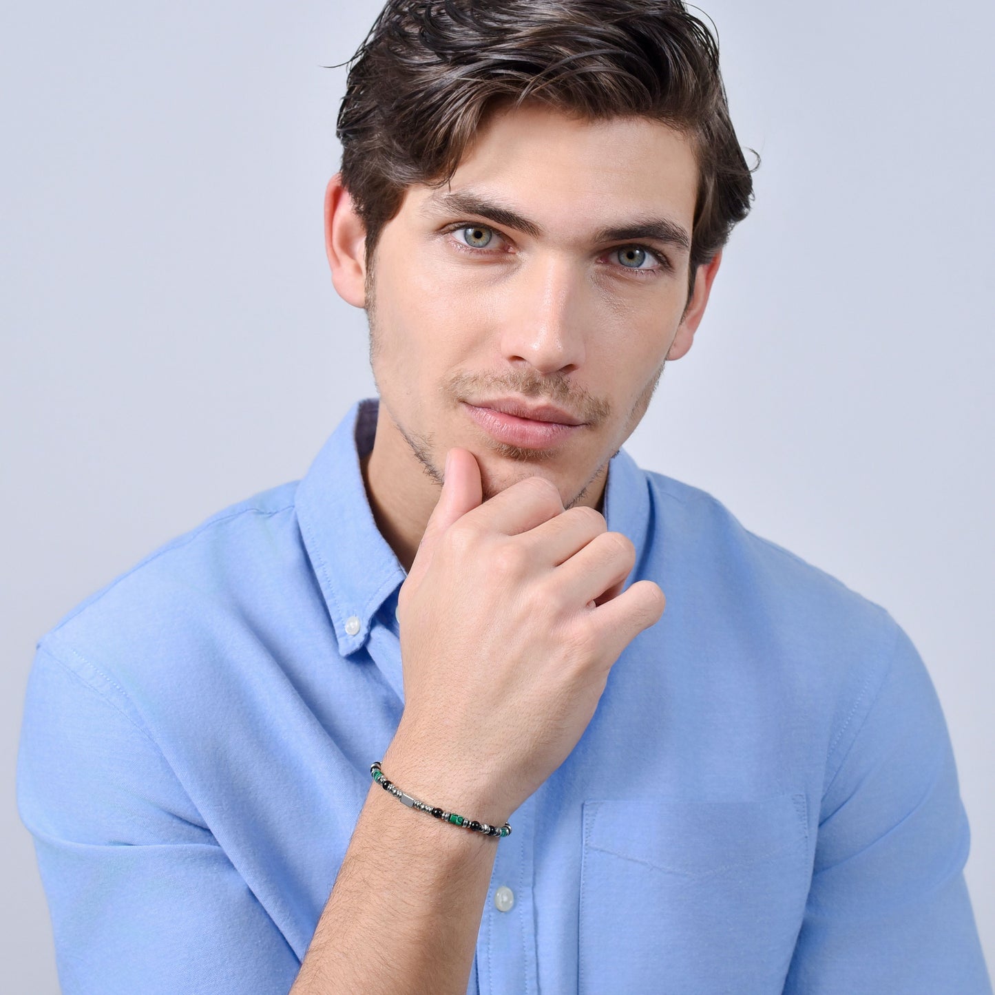 BRACCIALE UOMO IN ACCIAIO CON AGATA NERA E MALACHITE VERDE