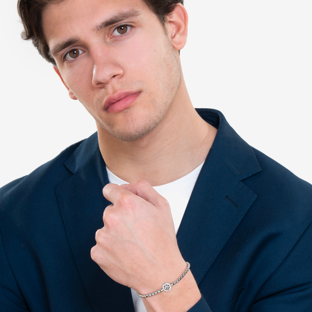 HERRENARMBAND AUS STAHL MIT KOMPASSROSE