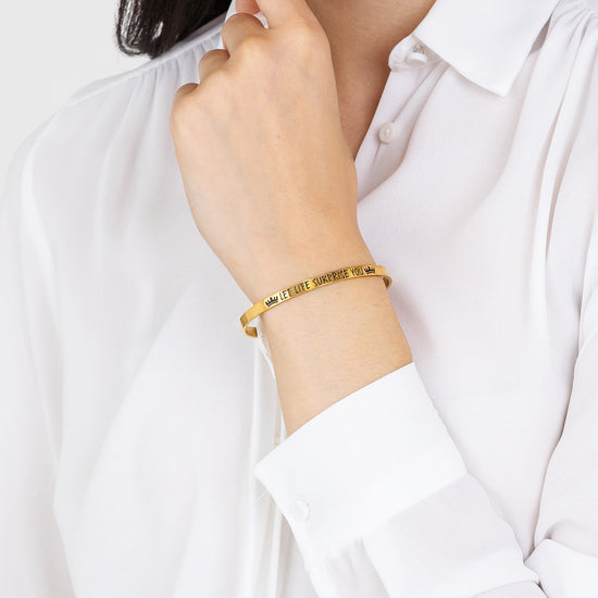 WOMAN'S GOLDEN STEEL BRACELET LET LIFE SURPRISE YOU Luca Barra