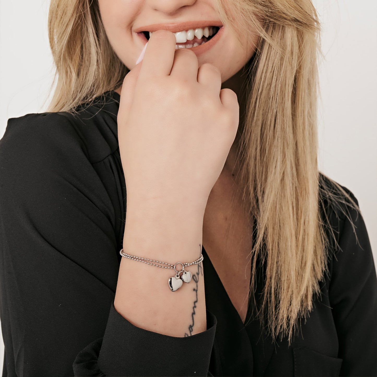 IP GOLD STAHL DAMEN ARMBAND MIT HERZEN IN VERSCHIEDENEN GRÖSSEN