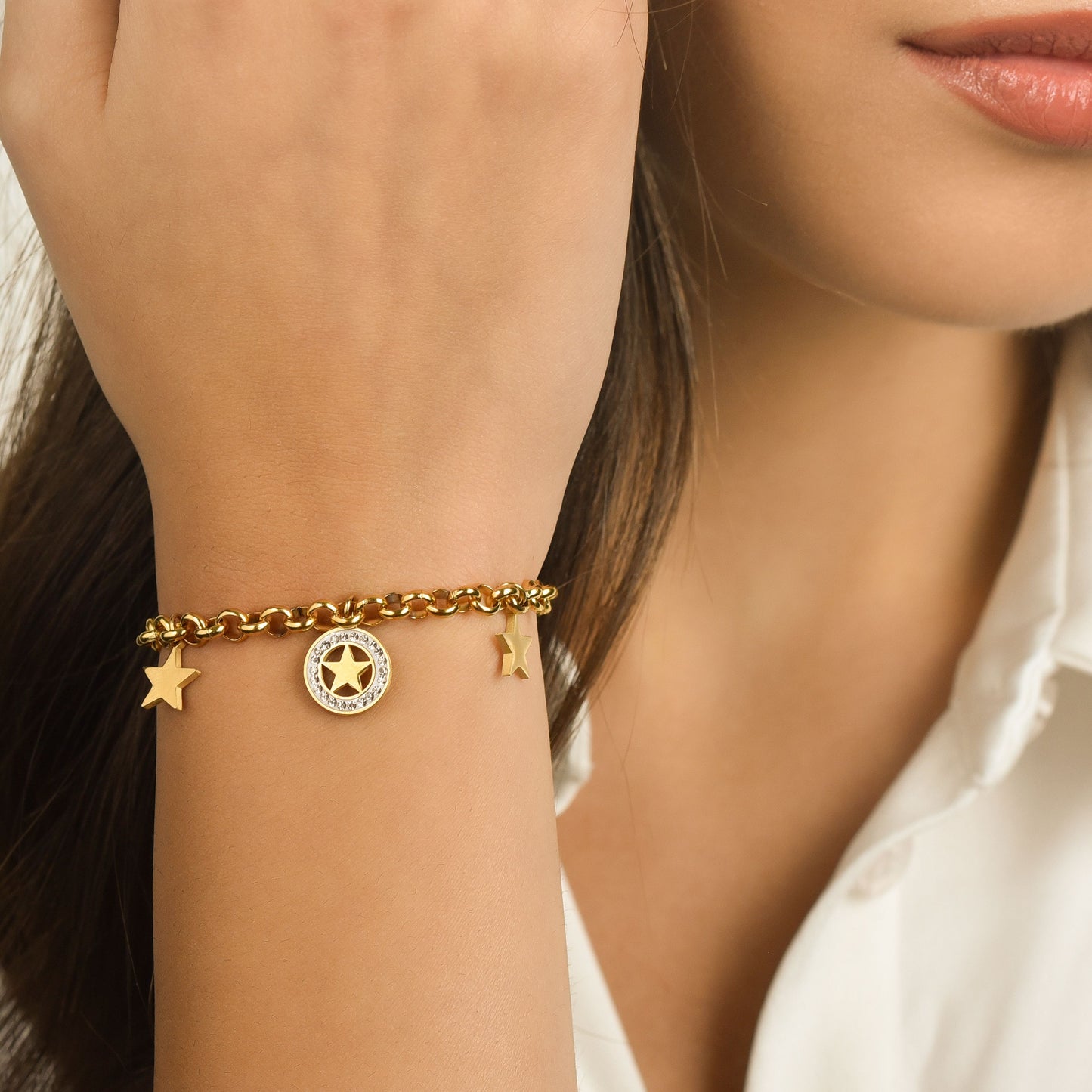 DAMENARMBAND AUS STAHL MIT STERNEN UND WEISSEN KRISTALLEN