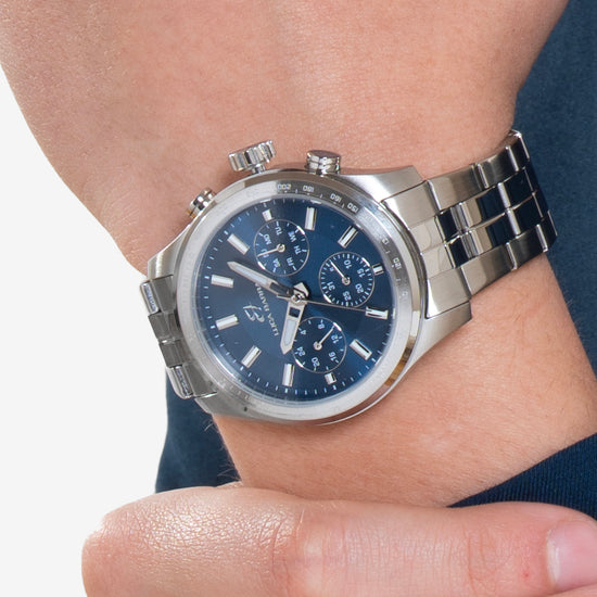 HERRENUHR AUS STAHL MIT BLAUEM ZIFFERBLATT UND SILBERNER LÜNETTE