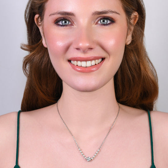 COLLANA DONNA CON QUADRIFOGLIO IN ACCIAIO E PERLE BIANCHE