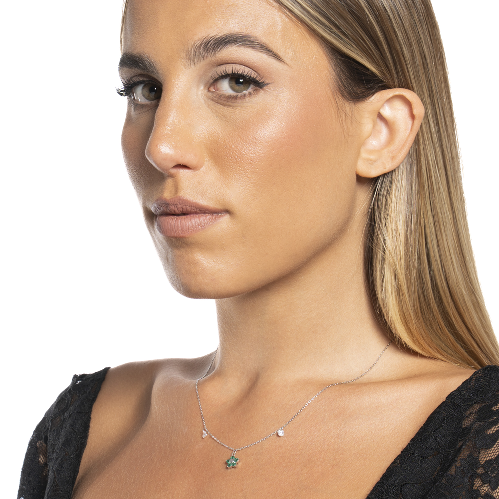 COLLANA DONNA IN ACCIAIO CON PENDENTE FIORE CON E PETALI ZICONE VERDE
