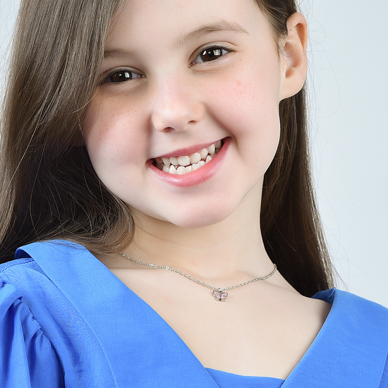 STAHLHALSKETTE FÜR MÄDCHEN MIT SCHMETTERLING UND ROSA KRISTALLEN