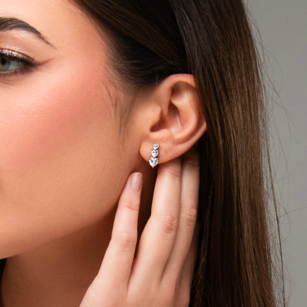 MONO ORECCHINO DONNA IN ACCIAIO CON CUORI CON ZIRCONI BIANCHI