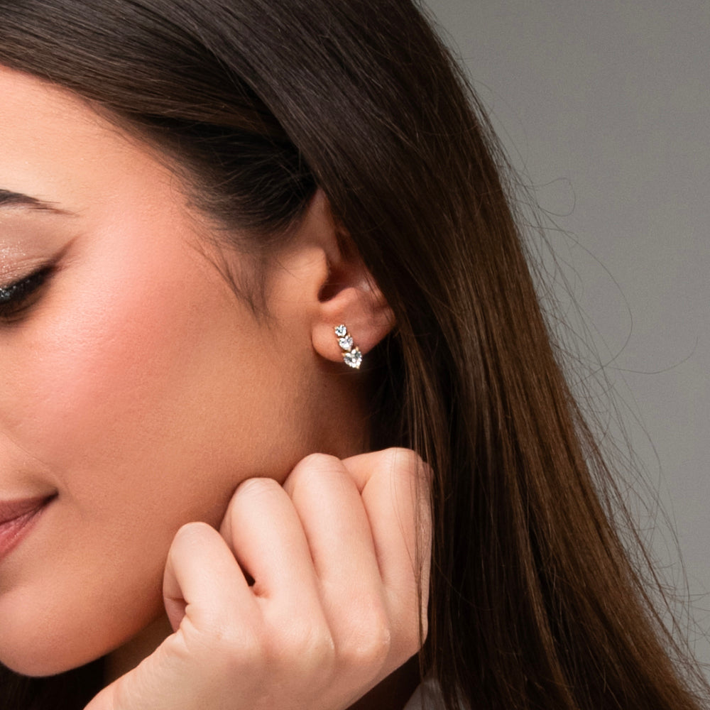 MONO ORECCHINO DONNA IN ACCIAIO IP GOLD CON CUORI CON ZIRCONI BIANCHI